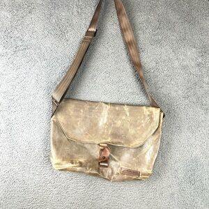 Waterfield Cycling Vitesse Waxed Brown Leather Messenger Bag with Strap